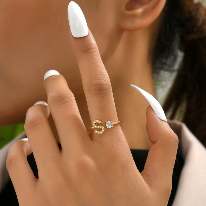 The Nameplate Initial Ring