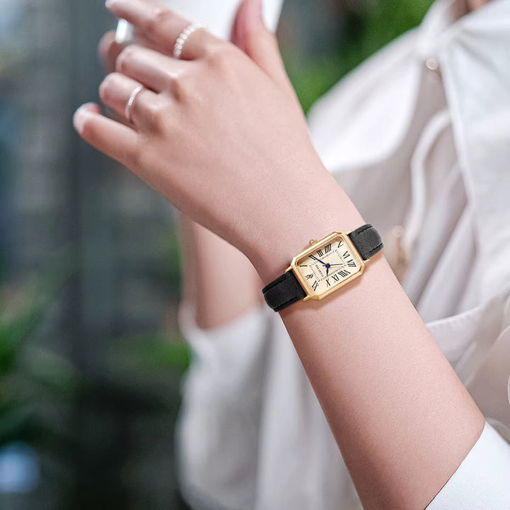 Éloise Classic Leather Watch