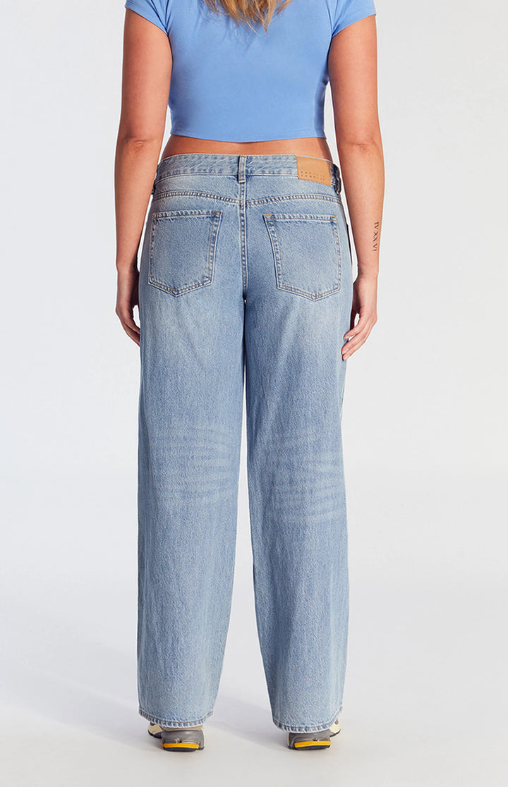 Astrid Low Rise Baggy Jeans