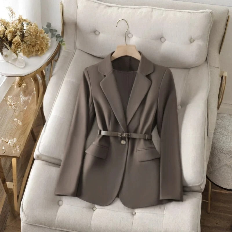 VALENTINA™ BELTED BLAZER