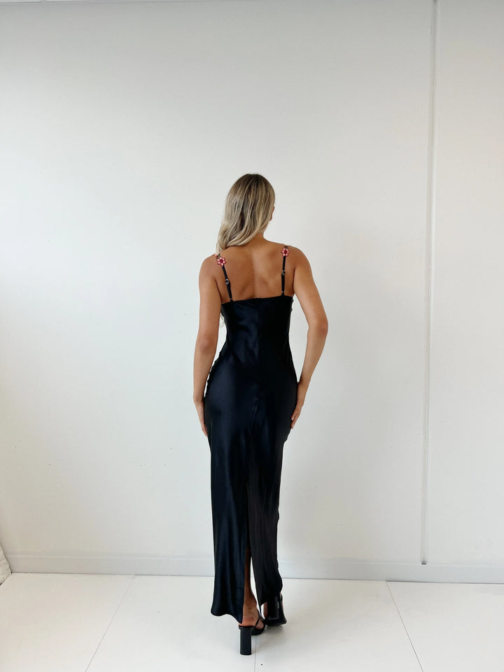 ISOLINA Maxi Dress